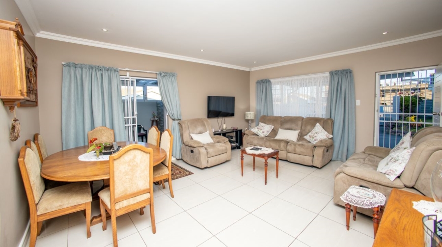 3 Bedroom Property for Sale in Gonubie Eastern Cape